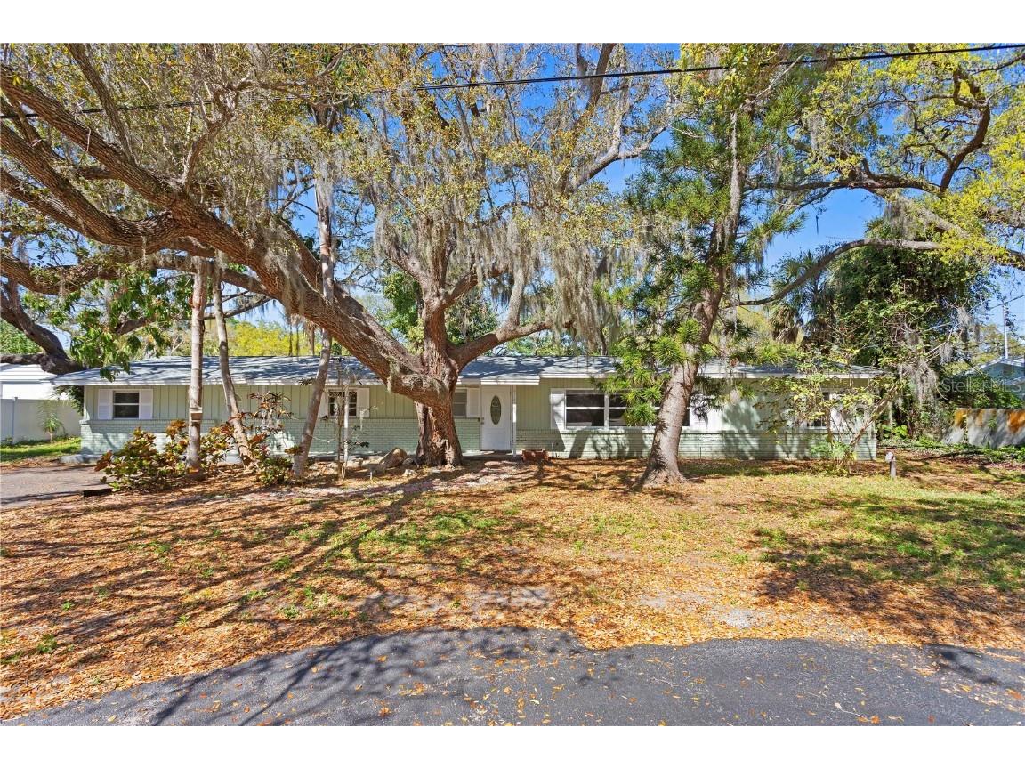 4747 Riverwood Circle Sarasota FL 34231 U8233213 image1