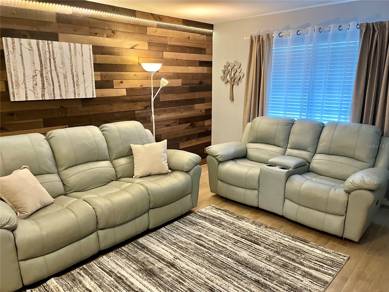 4747 Watkins Avenue Sarasota FL 34233 TB8511264 image2