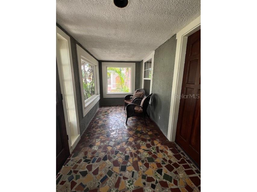 4748 7th Avenue N Saint Petersburg FL 33713 TB8525556 image3