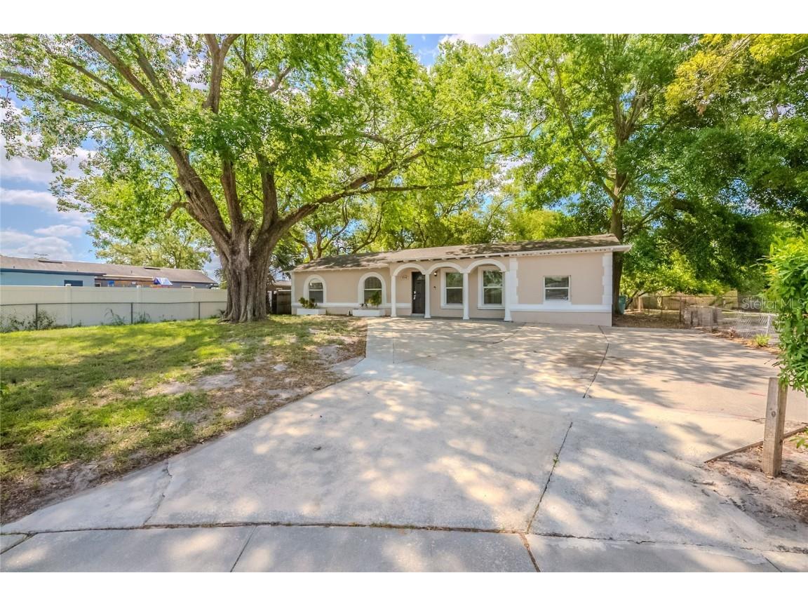 4748 Amoy Court Orlando FL 32811 O6301363 image1