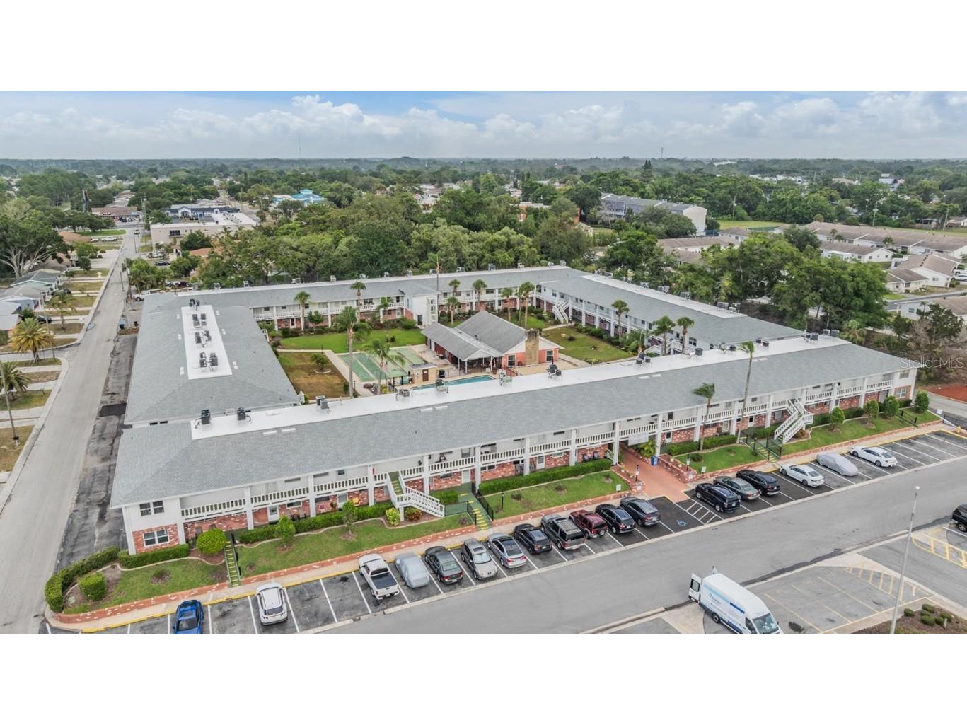 4748 Azalea Drive #204 New Port Richey FL 34652 TB8392340 image1