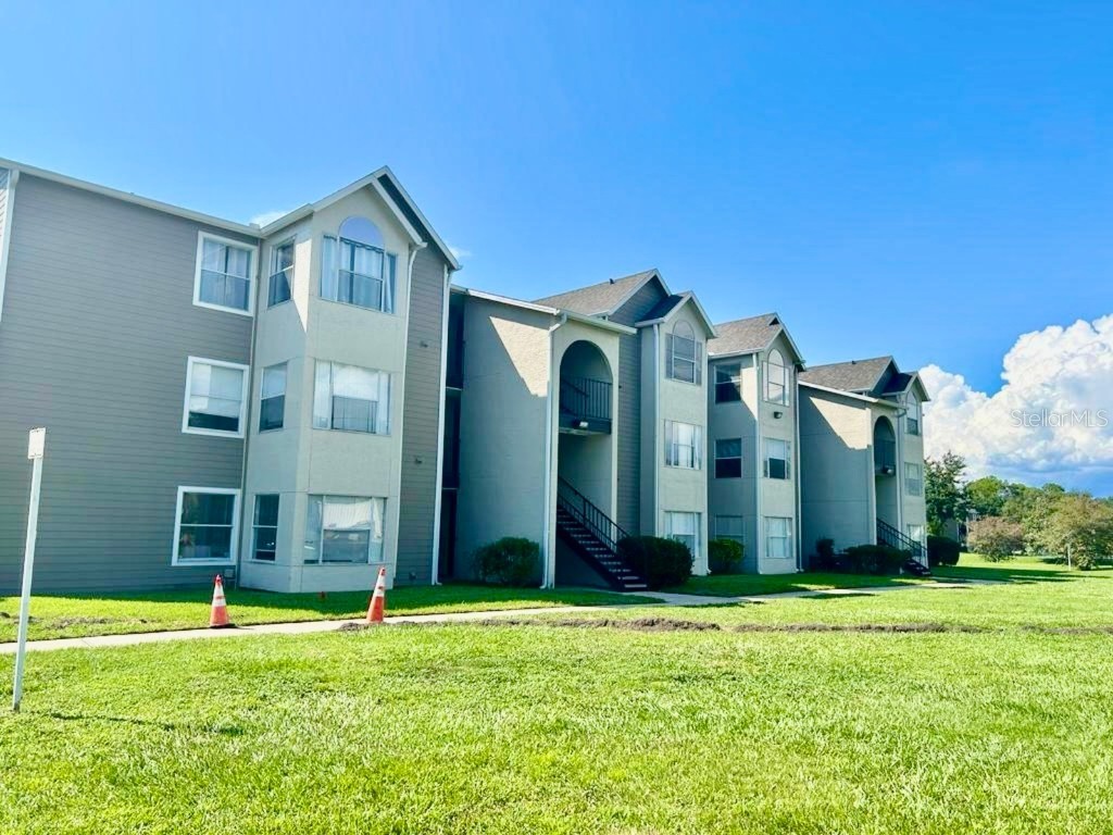 4748 Walden Circle #27 Orlando FL 32811 O6142295 image1