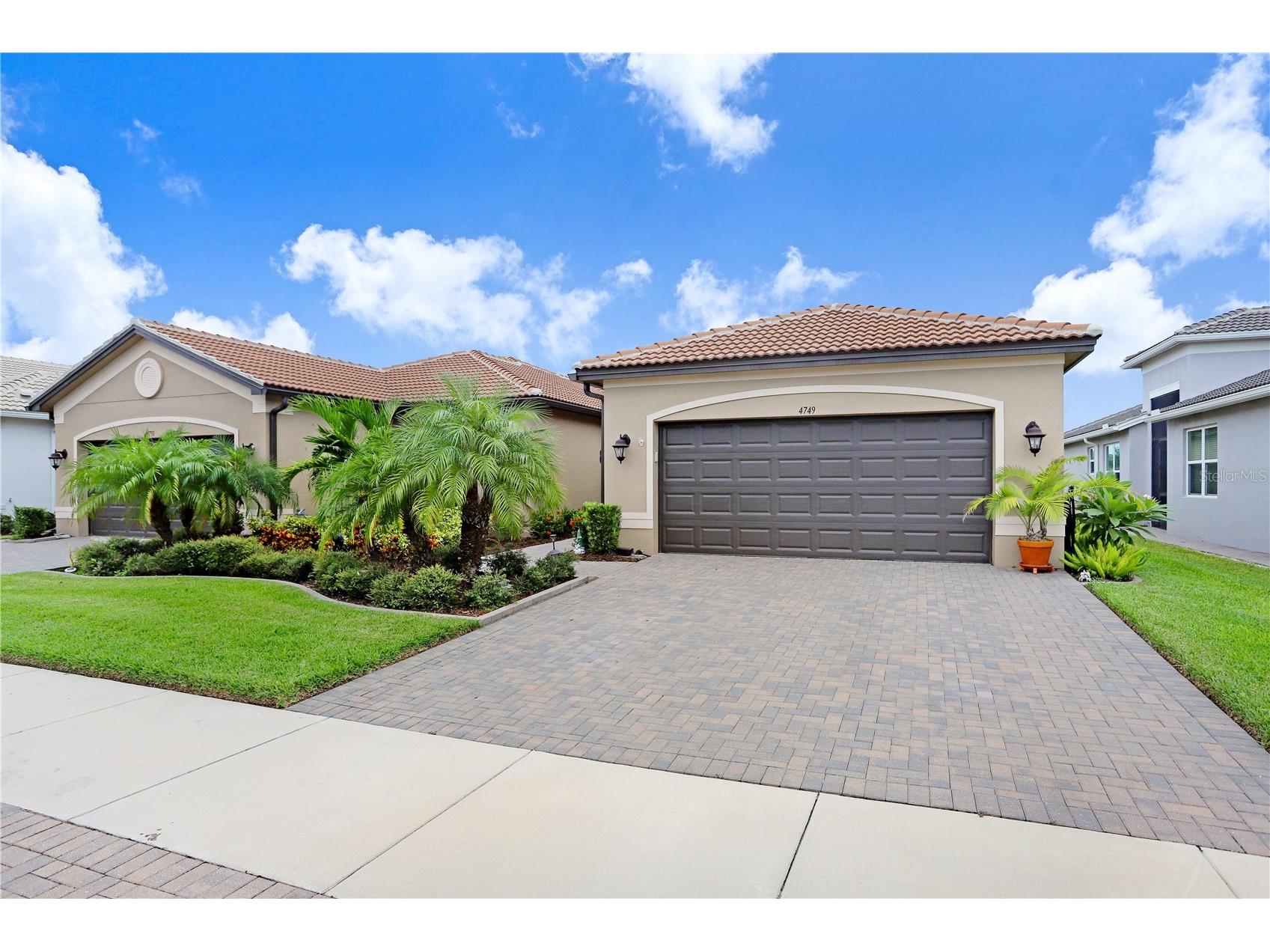 4749 Avila Lakes Drive Wimauma FL 33598 TB8429190 image1