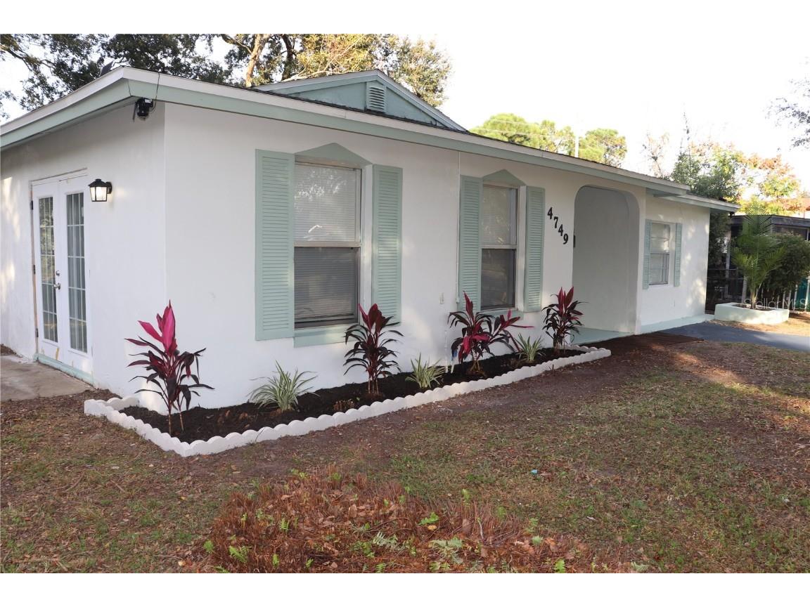 4749 Vargas Street Orlando FL 32811 O6363690 image1