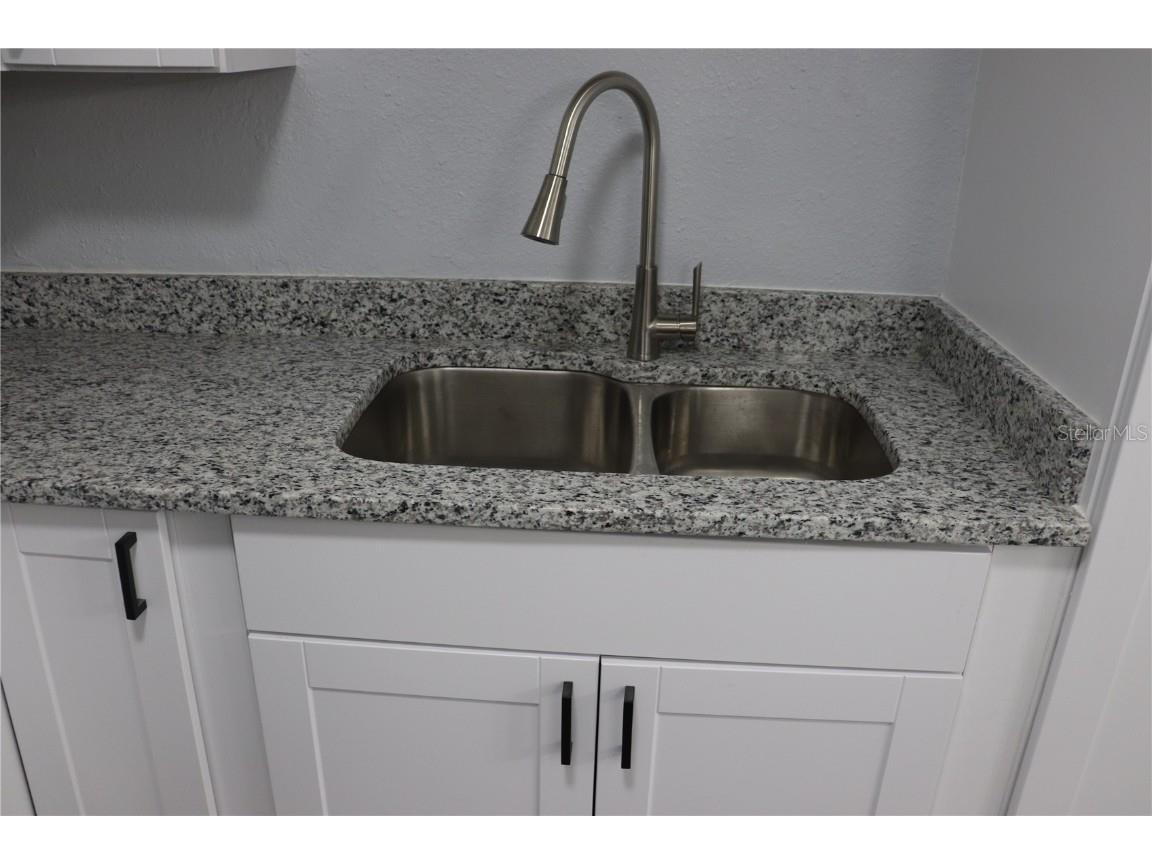 4749 Vargas Street Orlando FL 32811 O6363690 image15