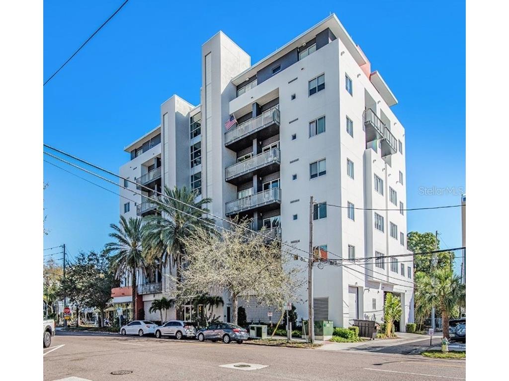 475 2nd Street N #304 Saint Petersburg FL 33701 U8190694 image1