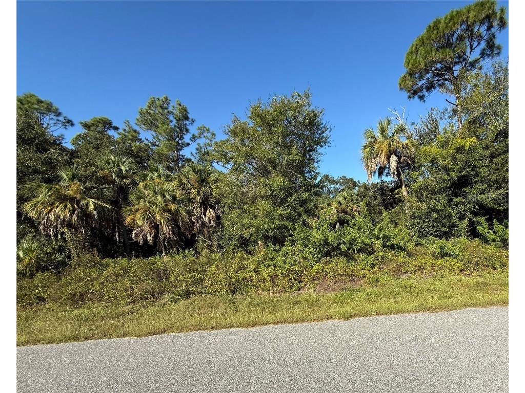 475 Barrett Street Port Charlotte FL 33954 C7516767 image1