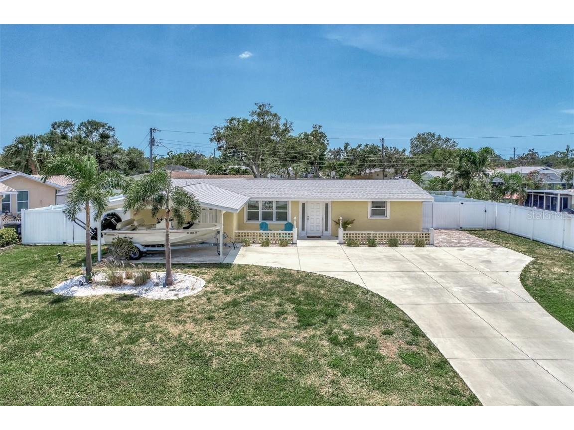 475 Creek Lane Drive Englewood FL 34223 D6130570 image1