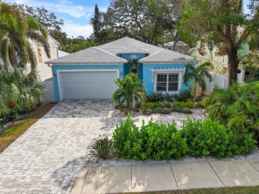 475 Crystal Beach Avenue Crystal Beach FL 34681 A4627666 image1