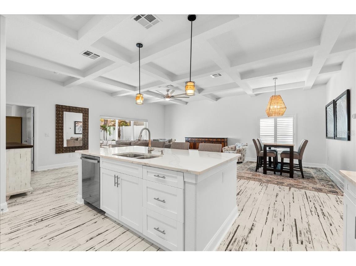 475 Crystal Beach Crystal Beach FL 34681 TB8384338 image14