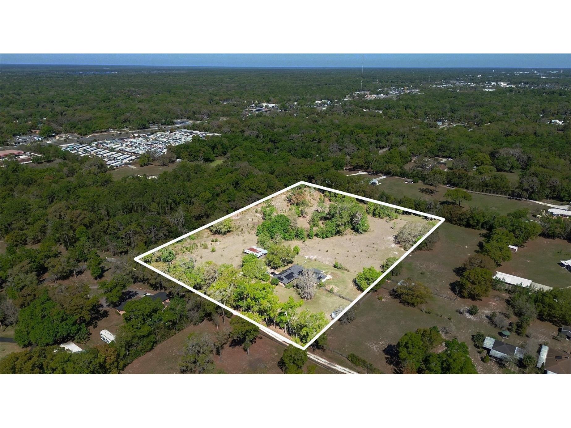 475 E New York Avenue Orange City FL 32763 V4948017 image2