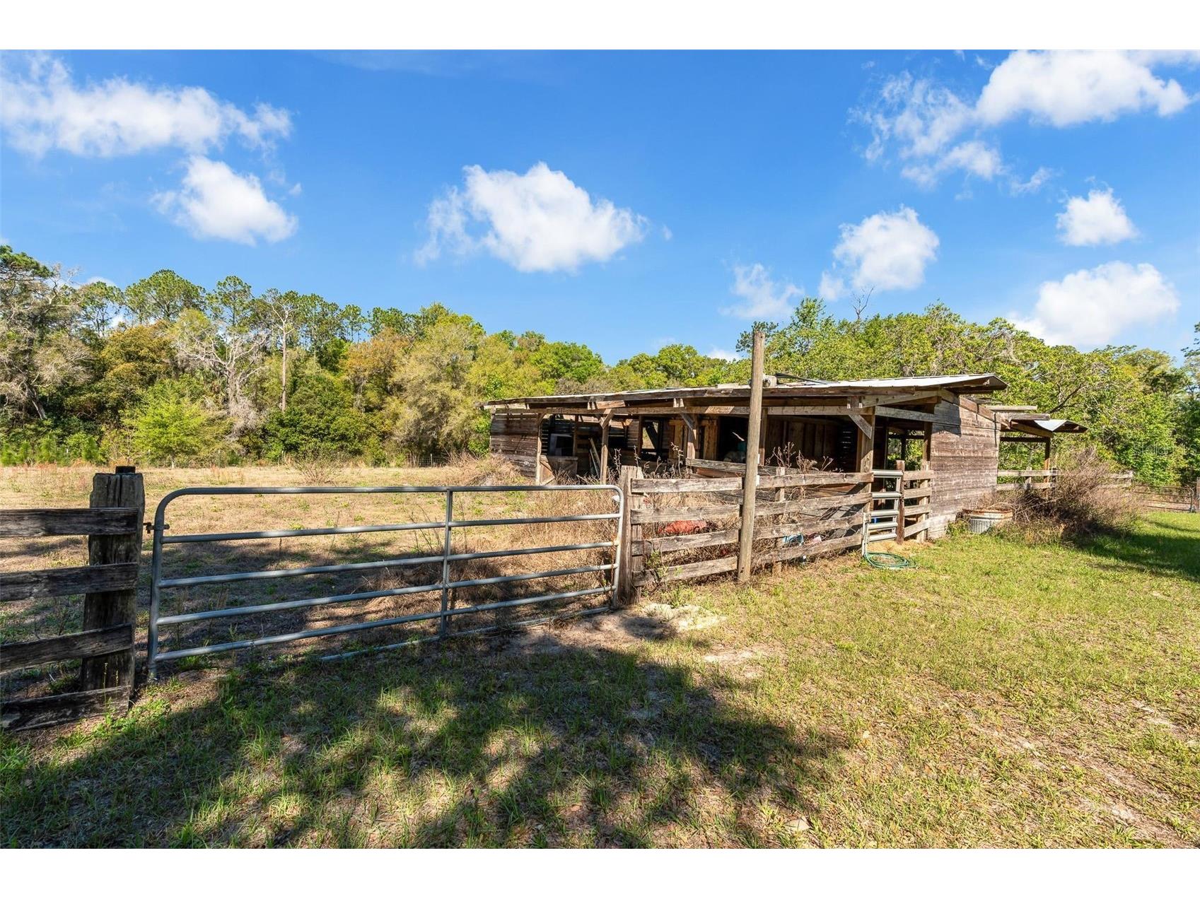 475 E New York Avenue Orange City FL 32763 V4948017 image6