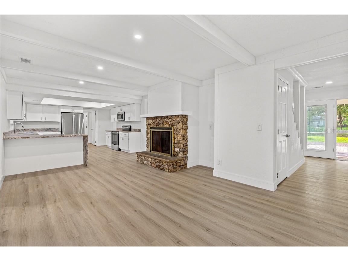 475 E Wisconsin Avenue Orange City FL 32763 FC311394 image13