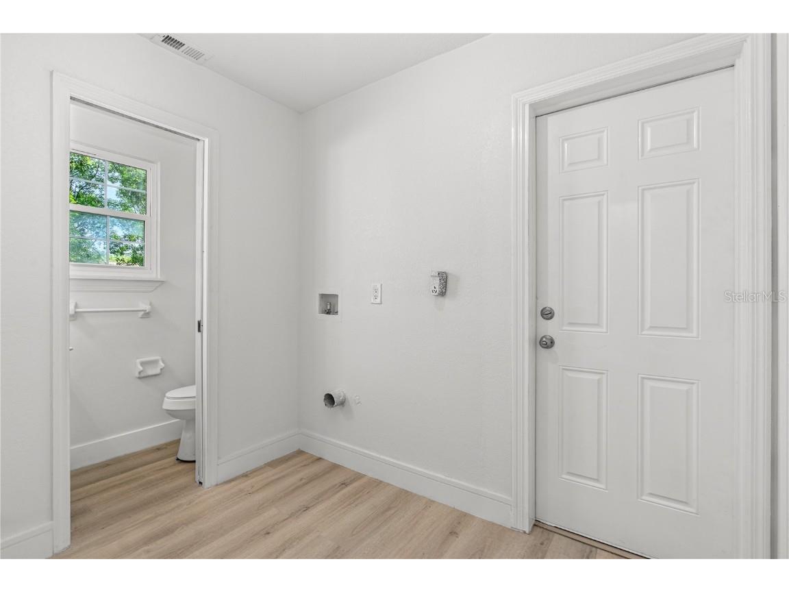 475 E Wisconsin Avenue Orange City FL 32763 FC311394 image44