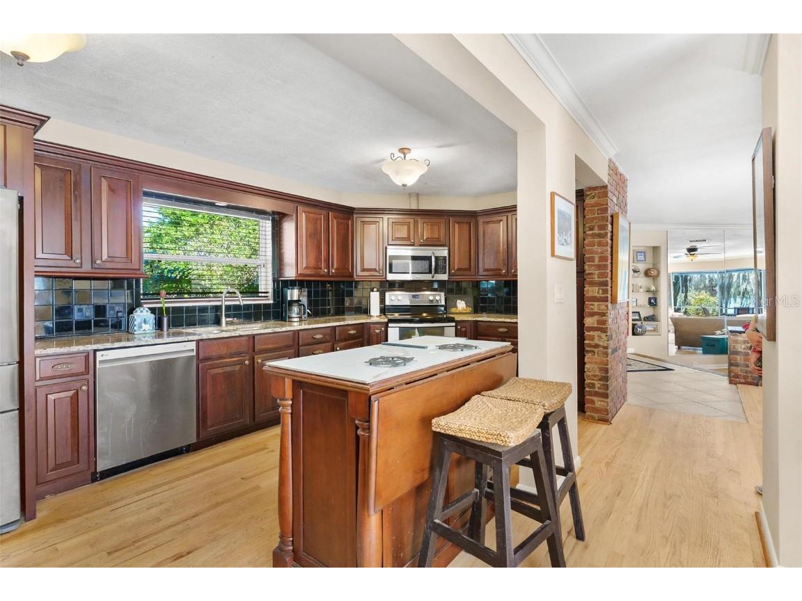 475 Guerrant Street Umatilla FL 32784 - ENOLA G5105634 image17