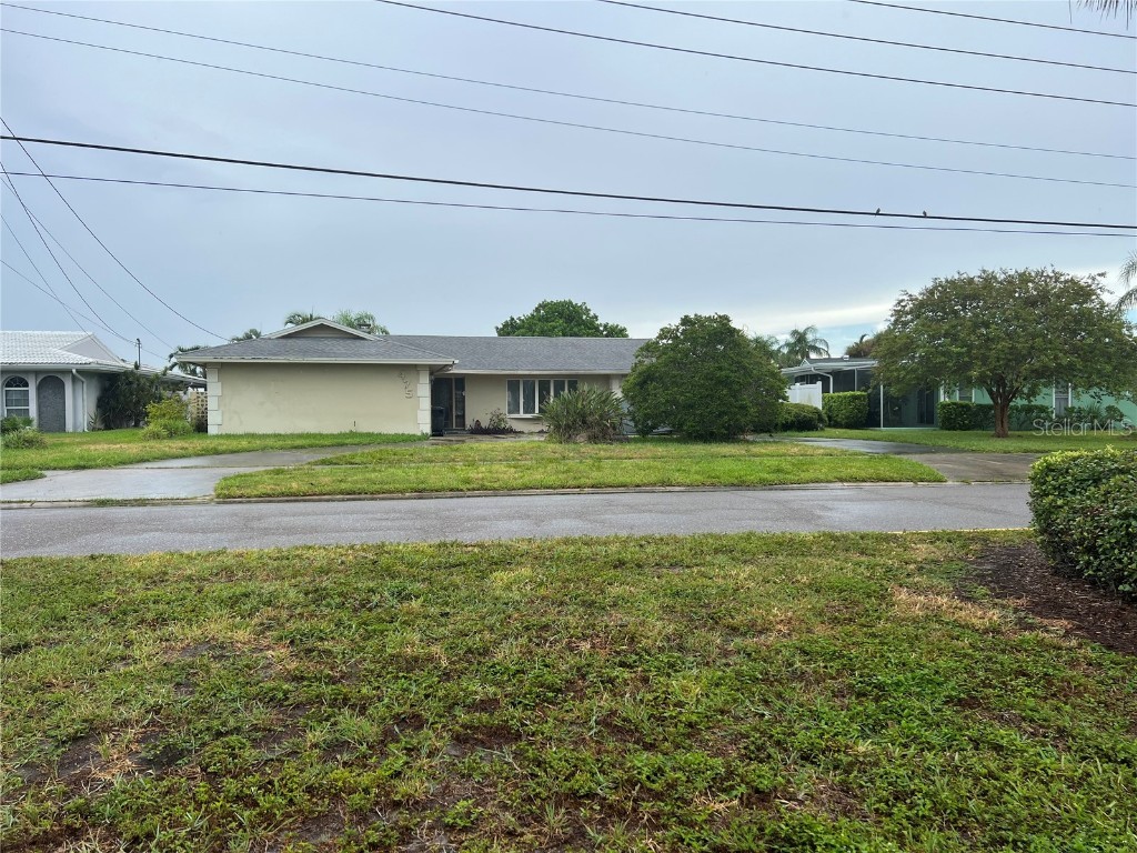 475 Island Way Clearwater FL 33767 U8210561 image1