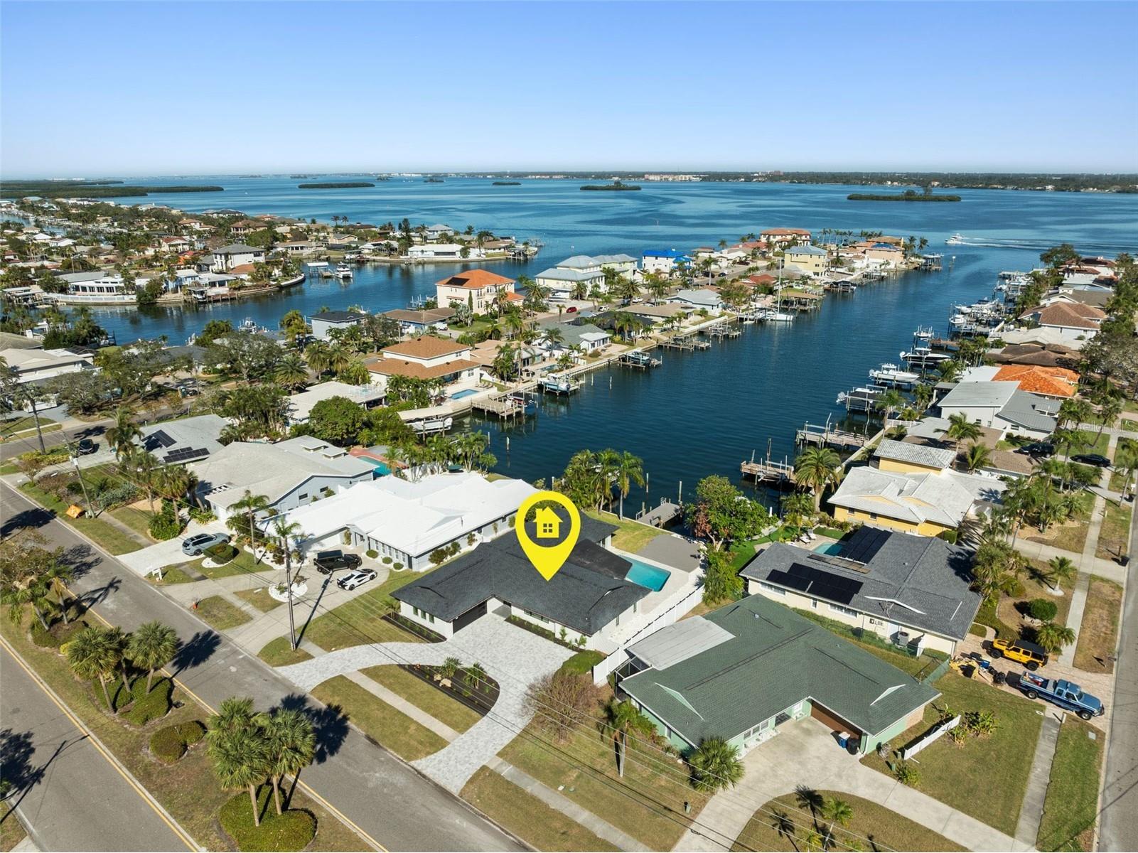 475 Island Way Clearwater FL 33767 TB8513736 image1