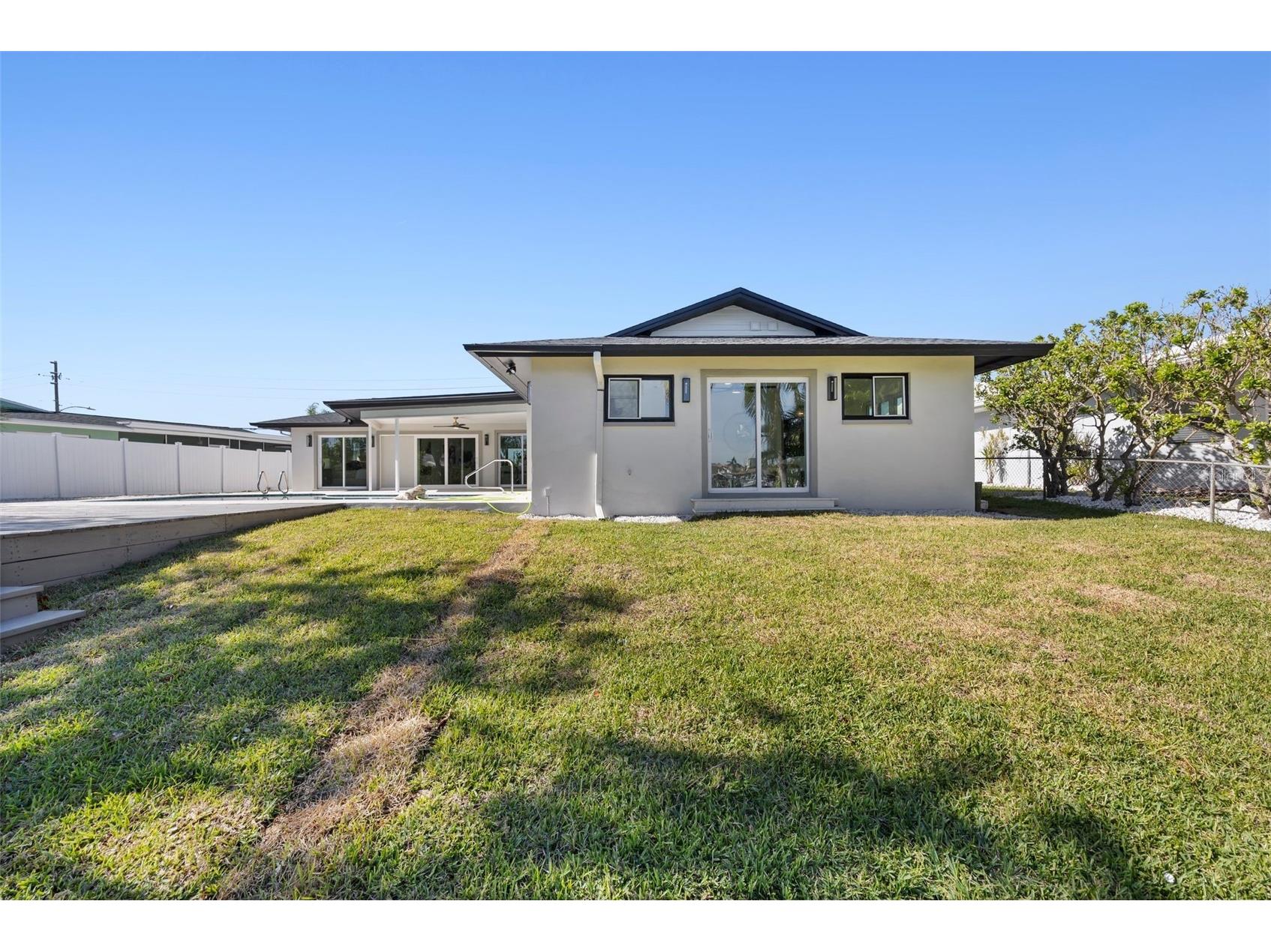475 Island Way Clearwater FL 33767 TB8513736 image26
