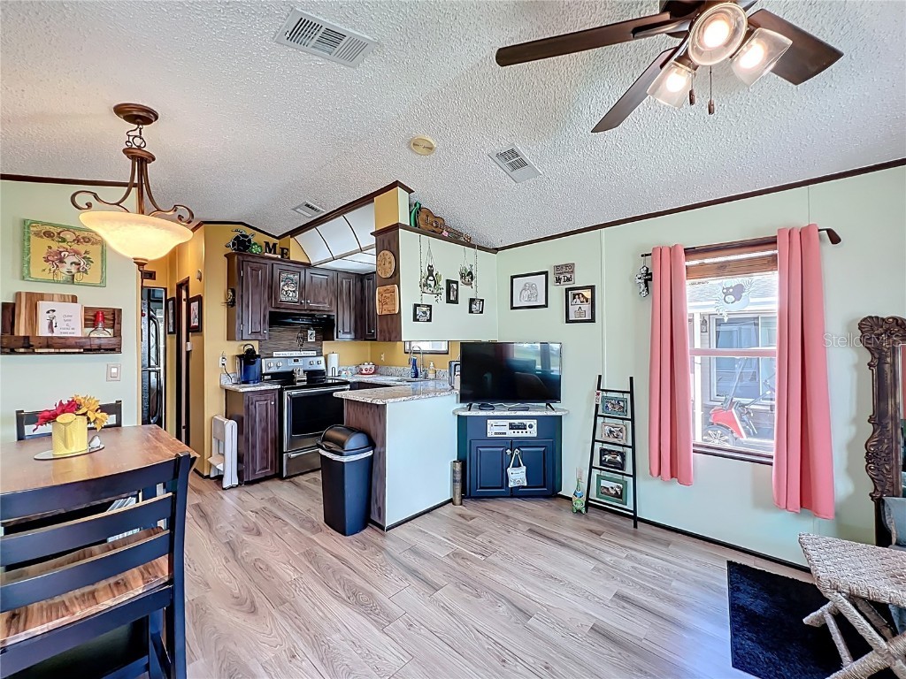 475 Pine Loop Frostproof FL 33843 TB8362554 image17