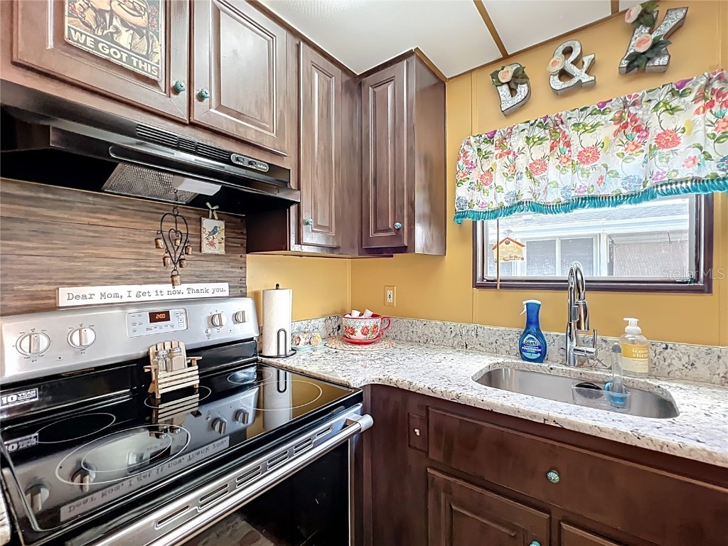 475 Pine Loop Frostproof FL 33843 TB8362554 image22