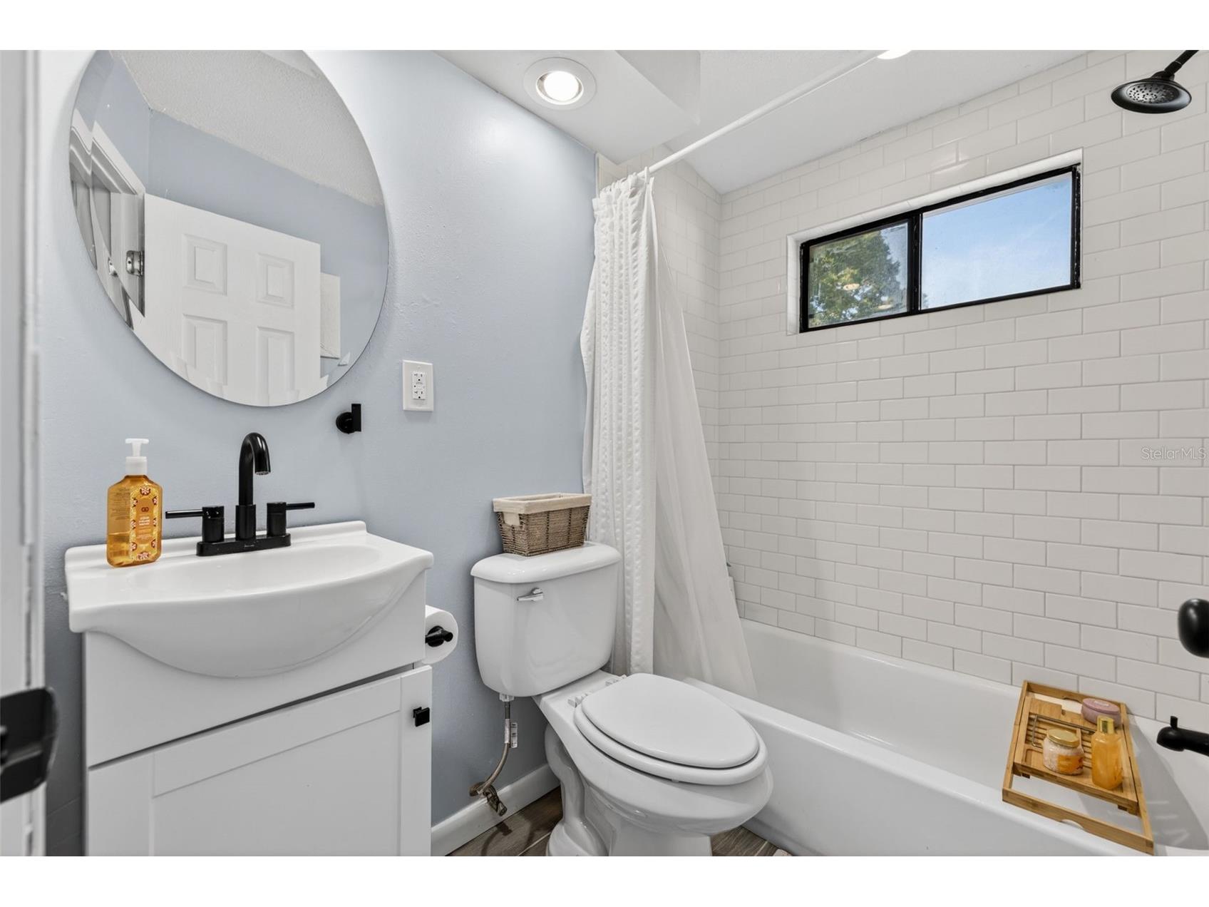 4750 39th Avenue N Saint Petersburg FL 33714 TB8512391 image16