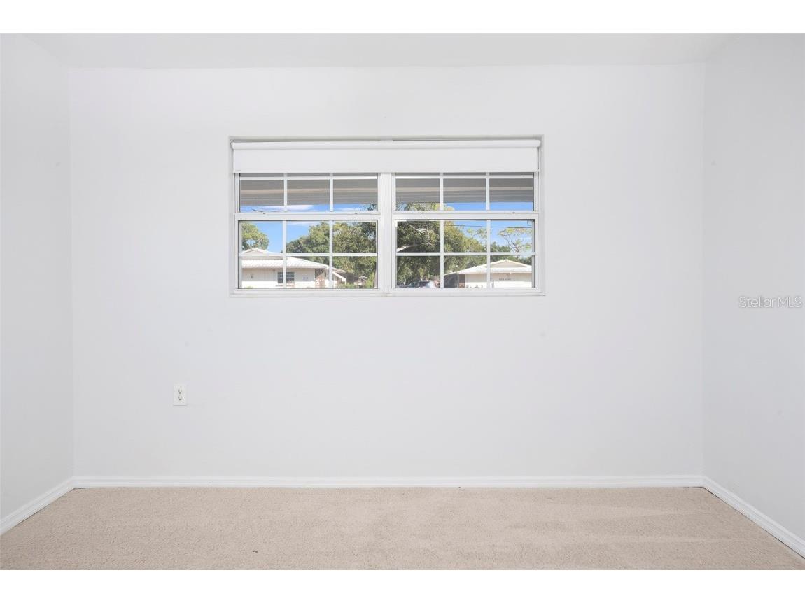 4750 68th Street N Saint Petersburg FL 33709 TB8452332 image15