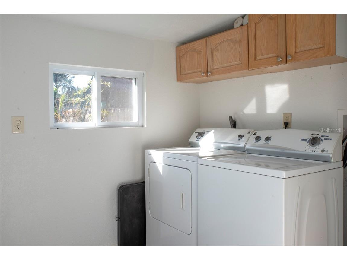 4750 68th Street N Saint Petersburg FL 33709 TB8452332 image21