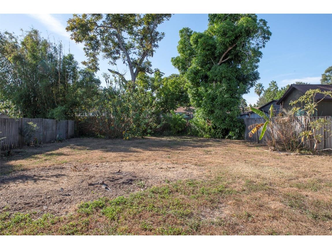 4750 68th Street N Saint Petersburg FL 33709 TB8452332 image24