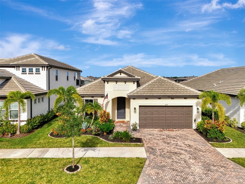 4750 Antrim Drive Sarasota FL 34240 A4663995 image1