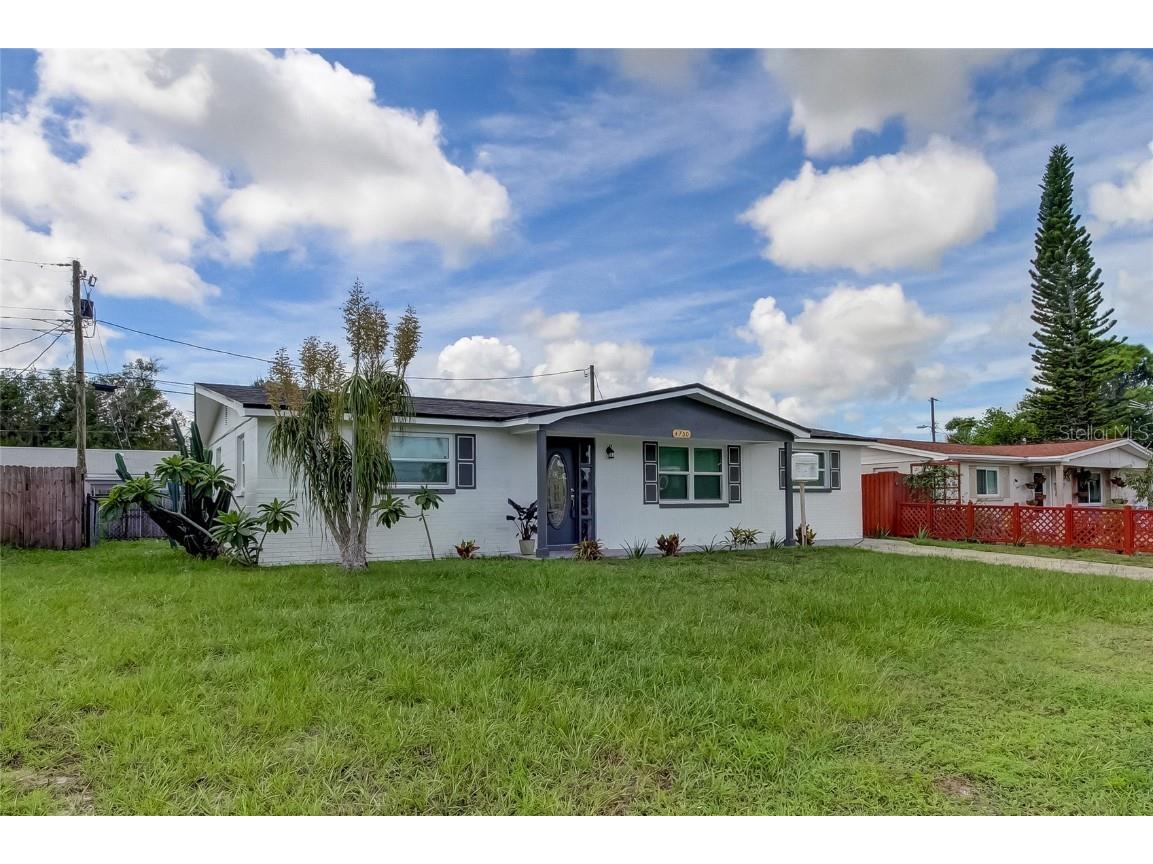4750 Bonton Drive Holiday FL 34690 U8255466 image1