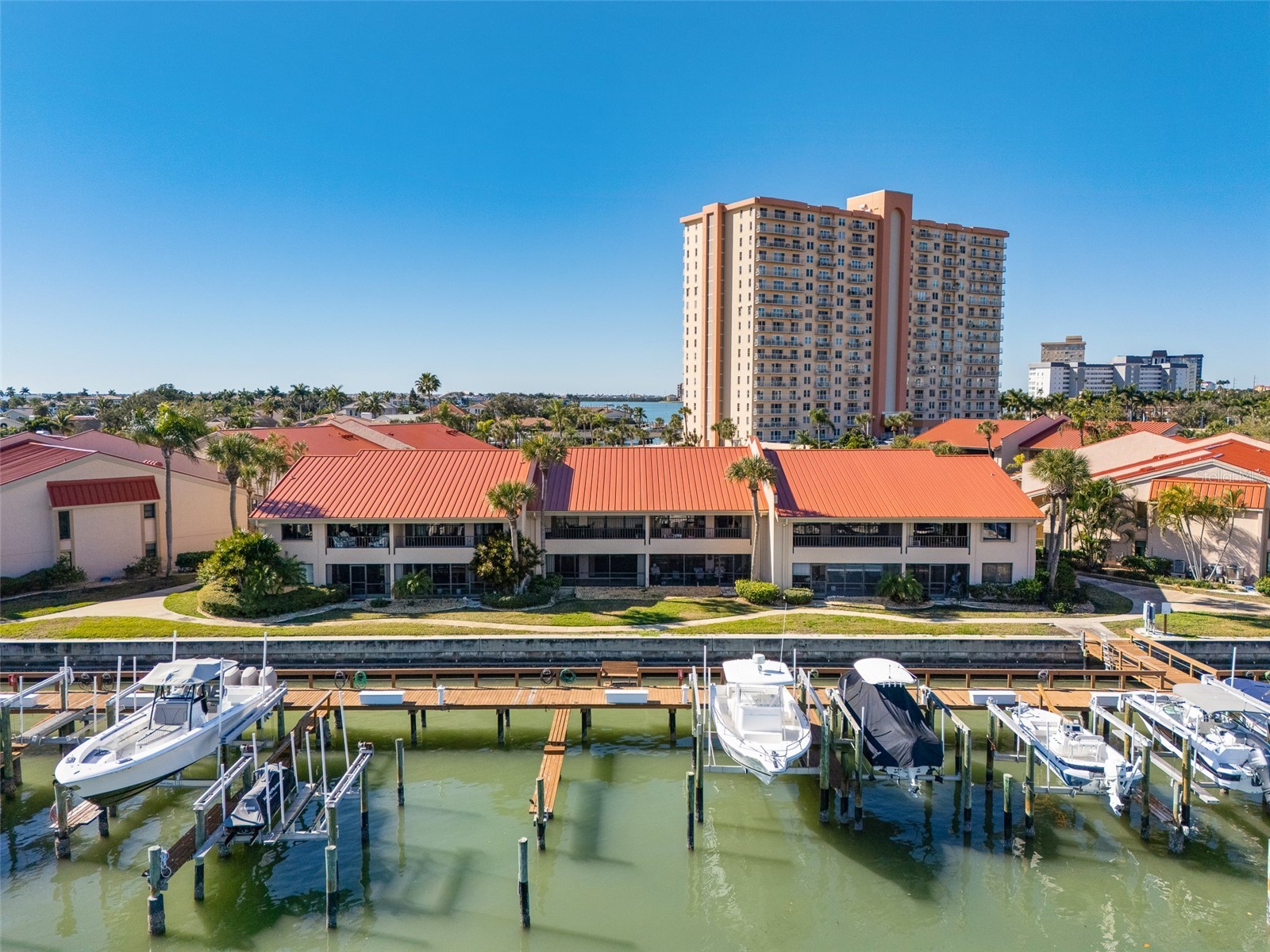 4750 Brittany Drive S #26 Saint Petersburg FL 33715 TB8471281 image49