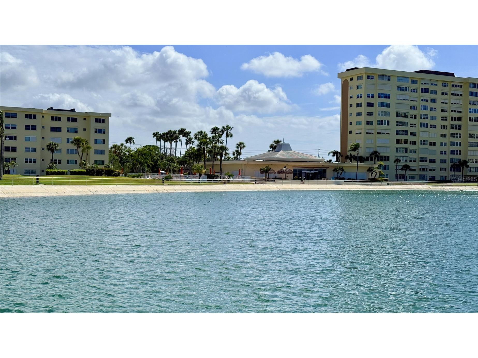 4750 Cove Circle #107 Saint Petersburg FL 33708 TB8491473 image26
