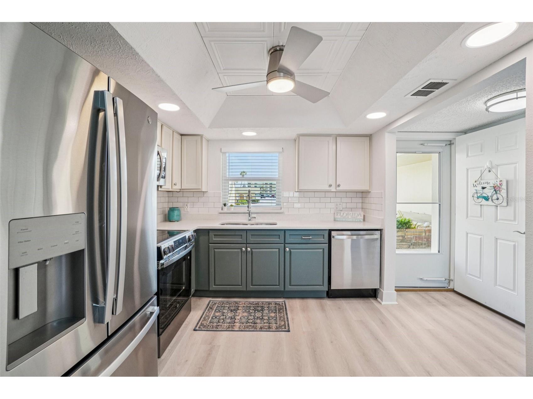 4750 Cove Circle #107 Saint Petersburg FL 33708 TB8491473 image7