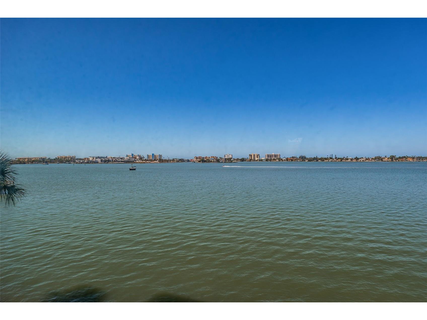 4750 Cove Circle #303 Saint Petersburg FL 33708 - BOCA CEIGA BAY TB8503442 image4
