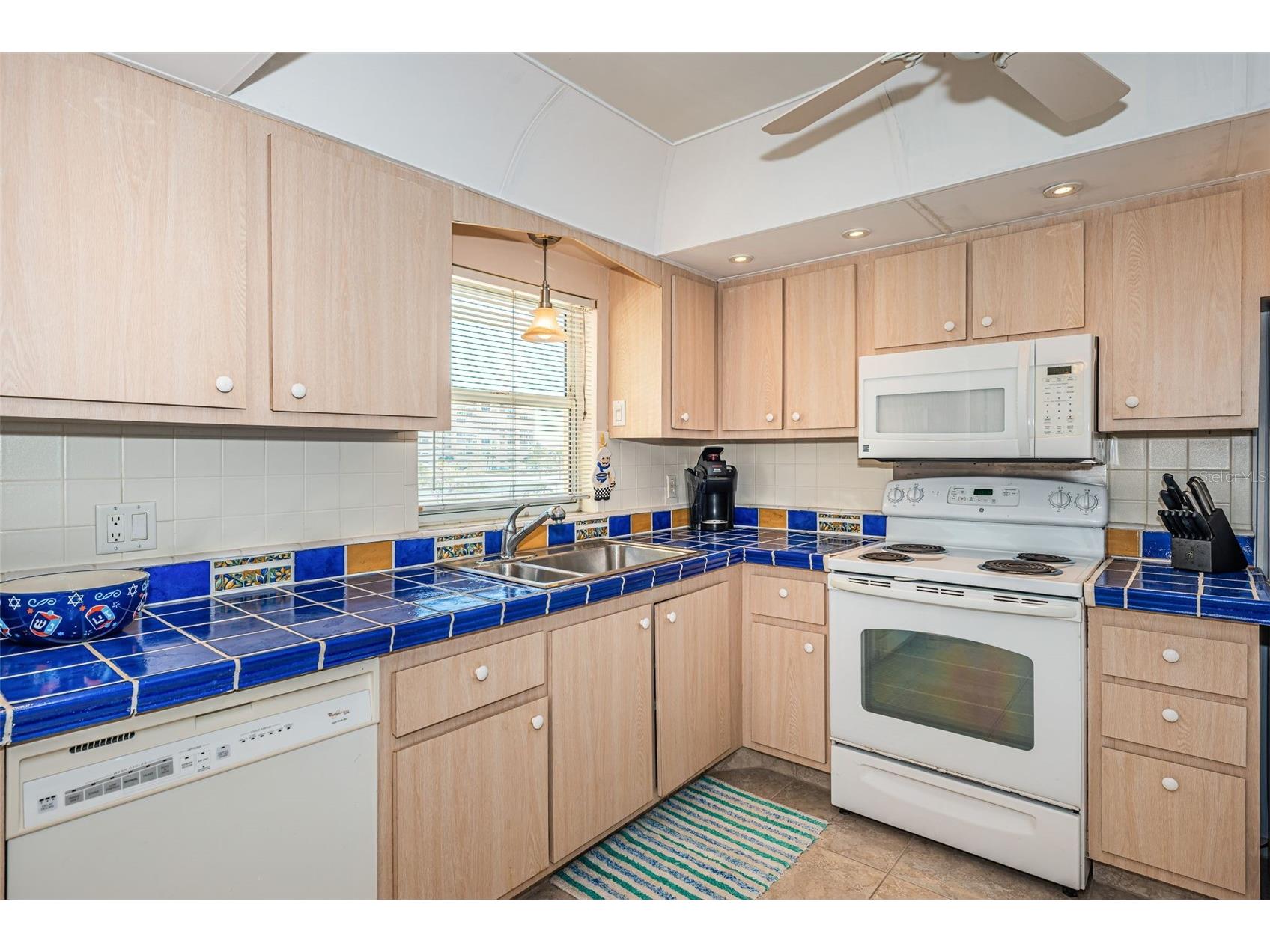 4750 Cove Circle #303 Saint Petersburg FL 33708 - BOCA CEIGA BAY TB8503442 image9