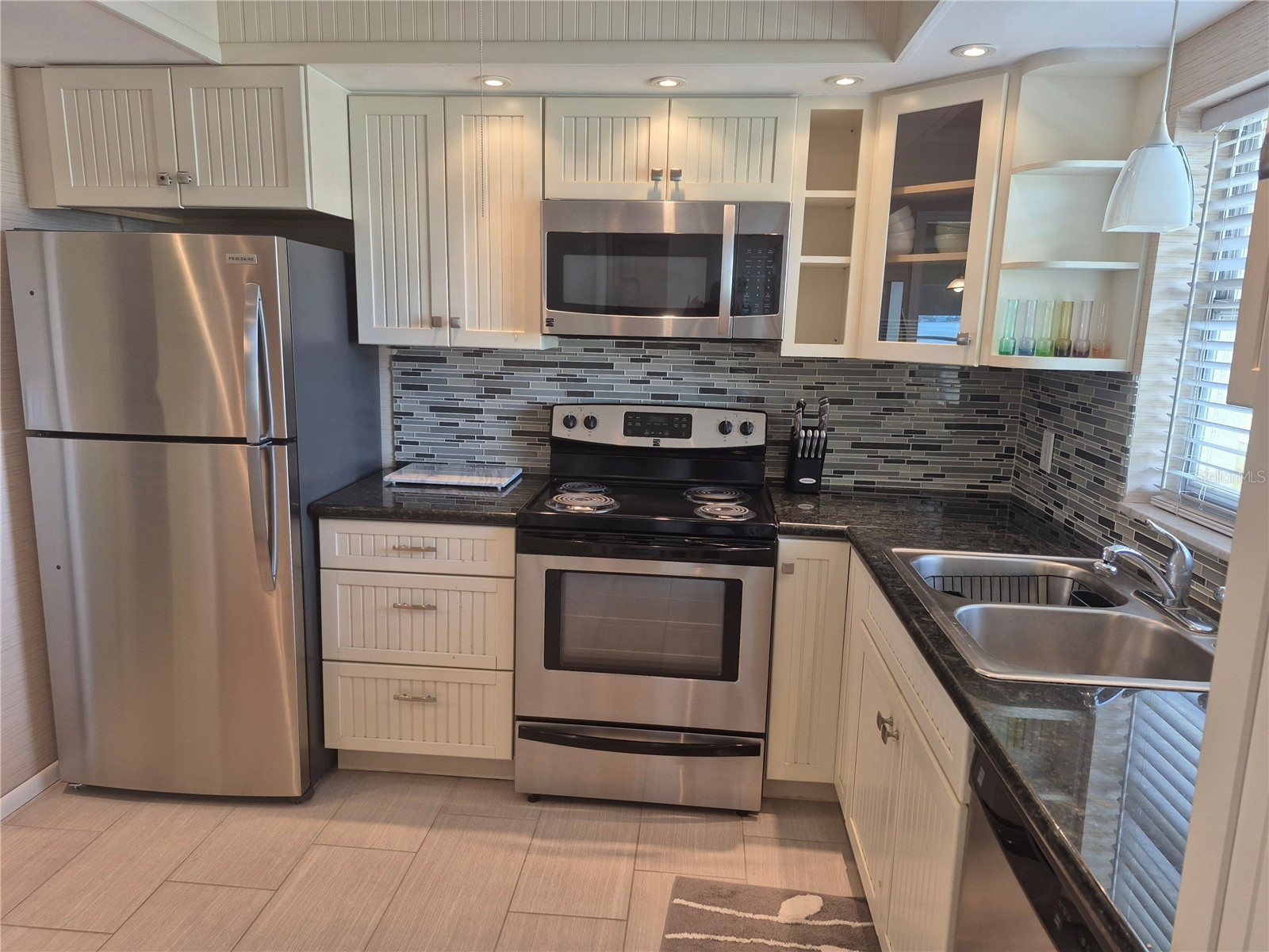 4750 Cove Circle #304 Saint Petersburg FL 33708 - BOCA CIEGA BAY TB8432461 image4