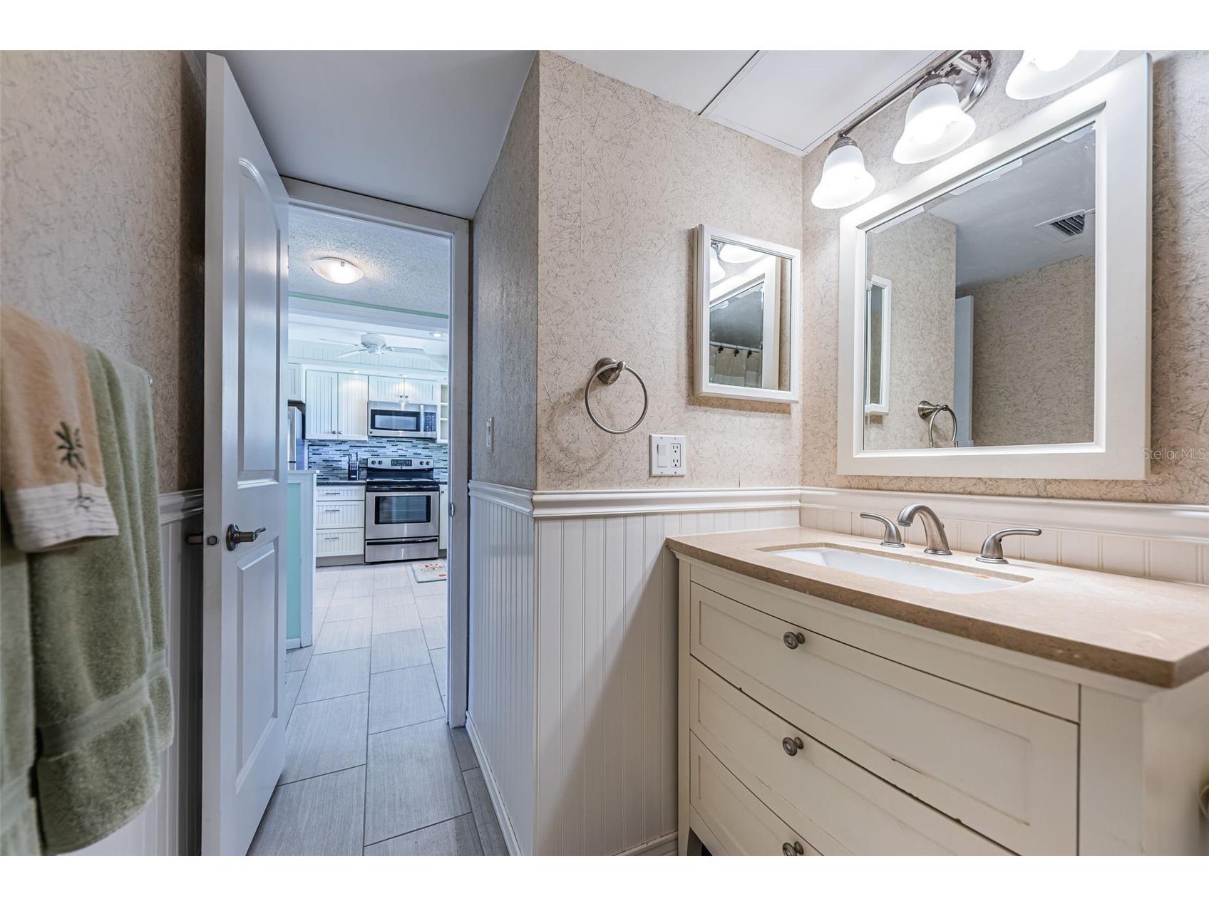 4750 Cove Circle #304 Saint Petersburg FL 33708 - BOCA CIEGA BAY TB8503434 image36
