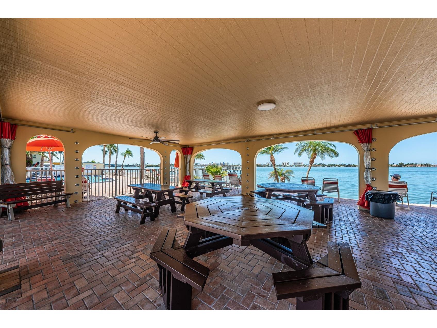 4750 Cove Circle #304 Saint Petersburg FL 33708 - BOCA CIEGA BAY TB8503434 image49