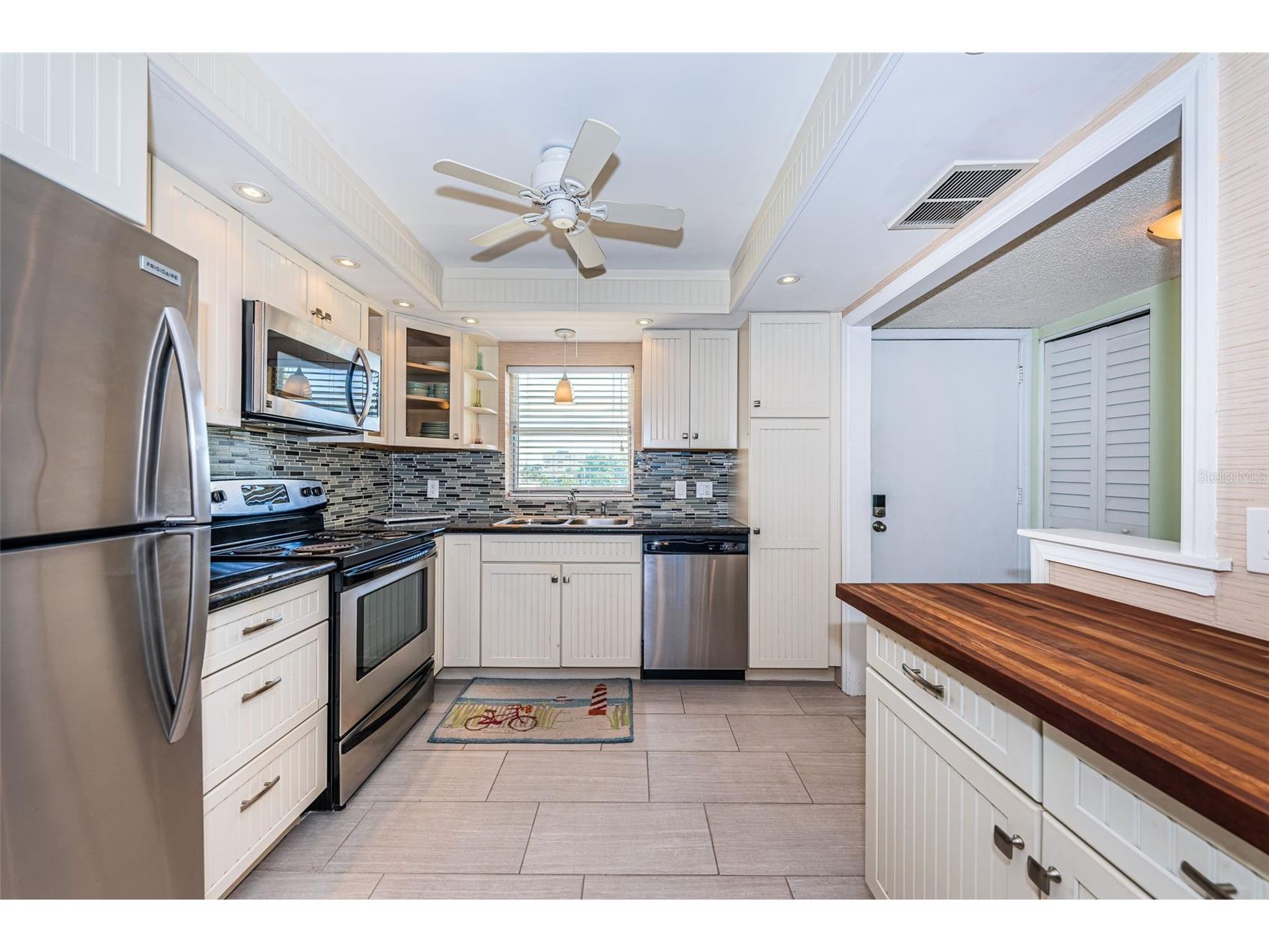4750 Cove Circle #304 Saint Petersburg FL 33708 - BOCA CIEGA BAY TB8503434 image8