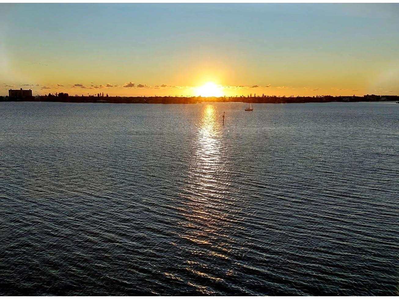 4750 Cove Circle #605 Saint Petersburg FL 33708 - BOCA CIEGA BAY TB8462376 image18