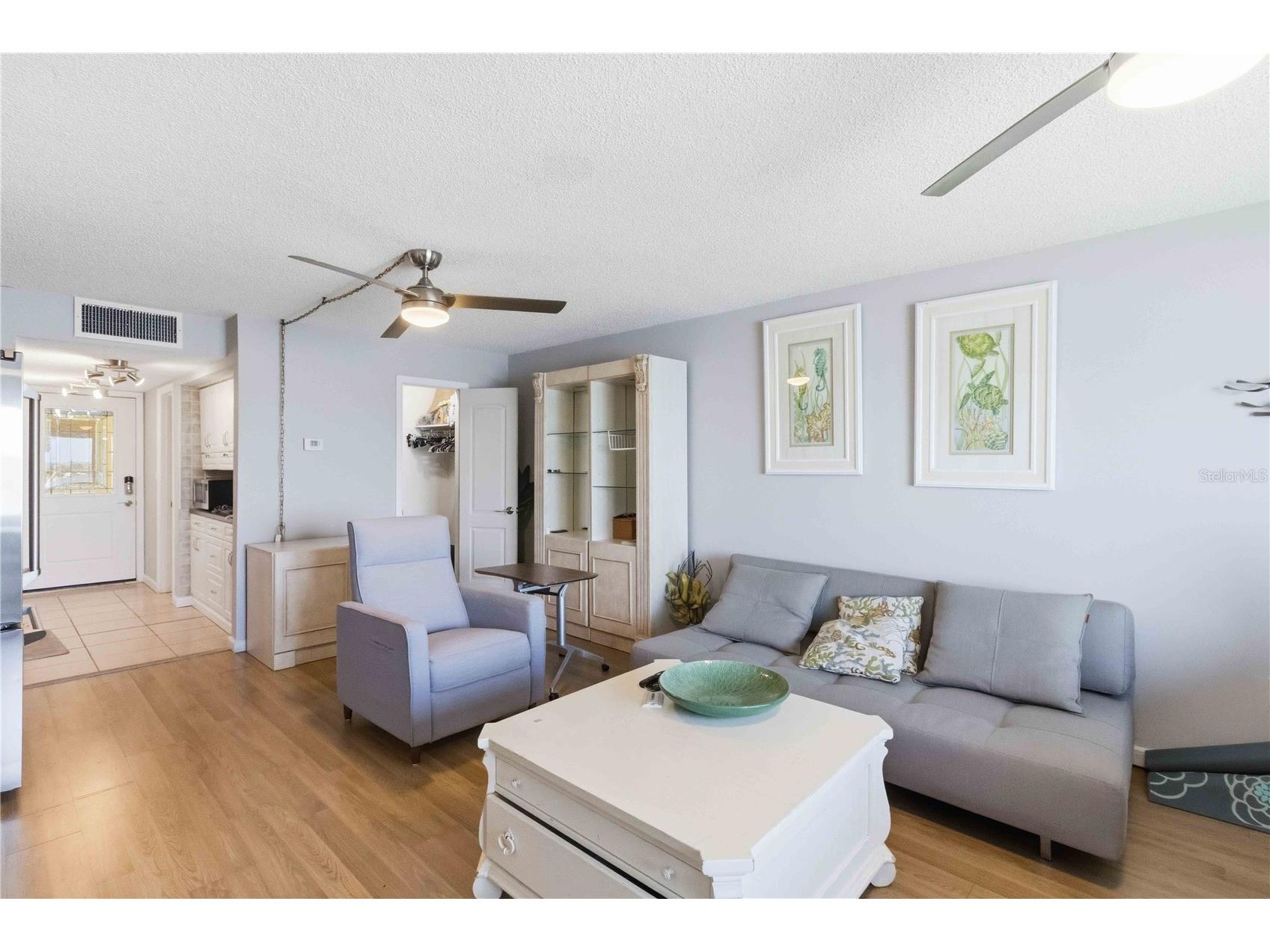 4750 Cove Circle #706 Saint Petersburg FL 33708 D6147569 image6
