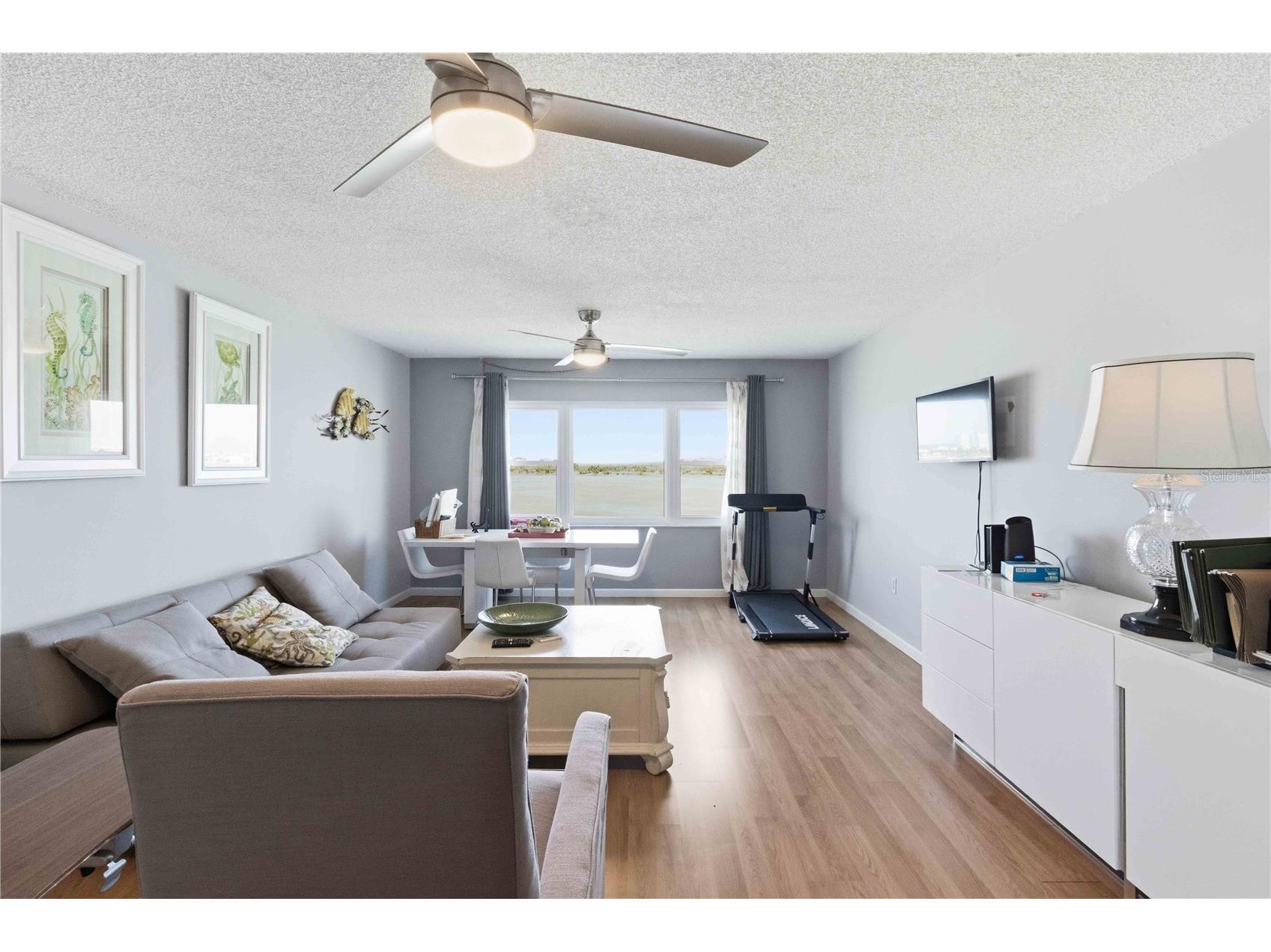 4750 Cove Circle #706 Saint Petersburg FL 33708 D6147569 image9