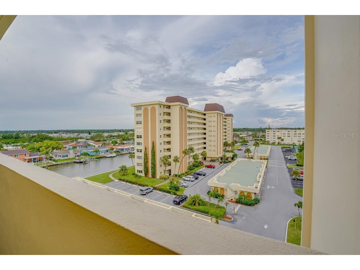 4750 Cove Circle #706 Saint Petersburg FL 33708 TB8358962 image15