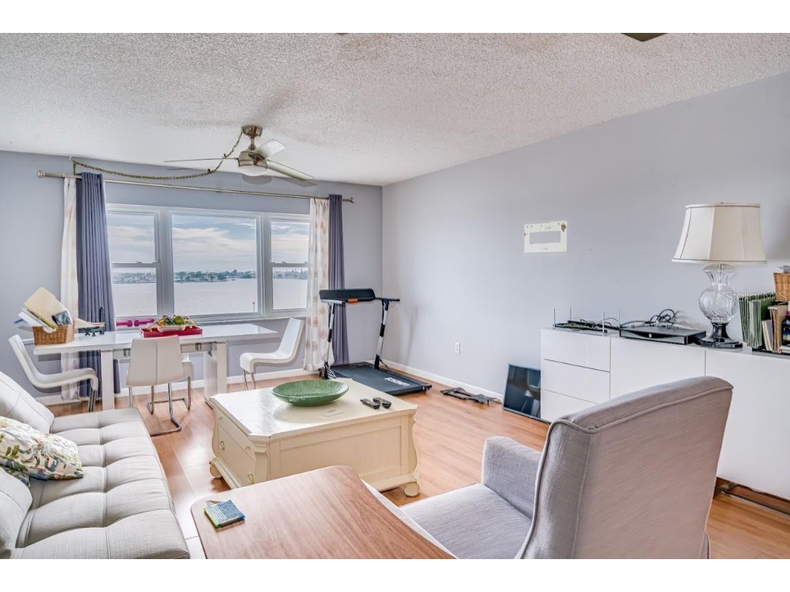 4750 Cove Circle #706 Saint Petersburg FL 33708 TB8358962 image4