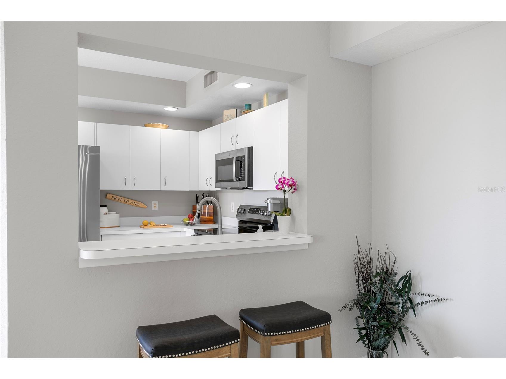 4750 Dolphin Cay Lane S #107 Saint Petersburg FL 33711 - BOCA CIEGA CHANNEL TB8480287 image14
