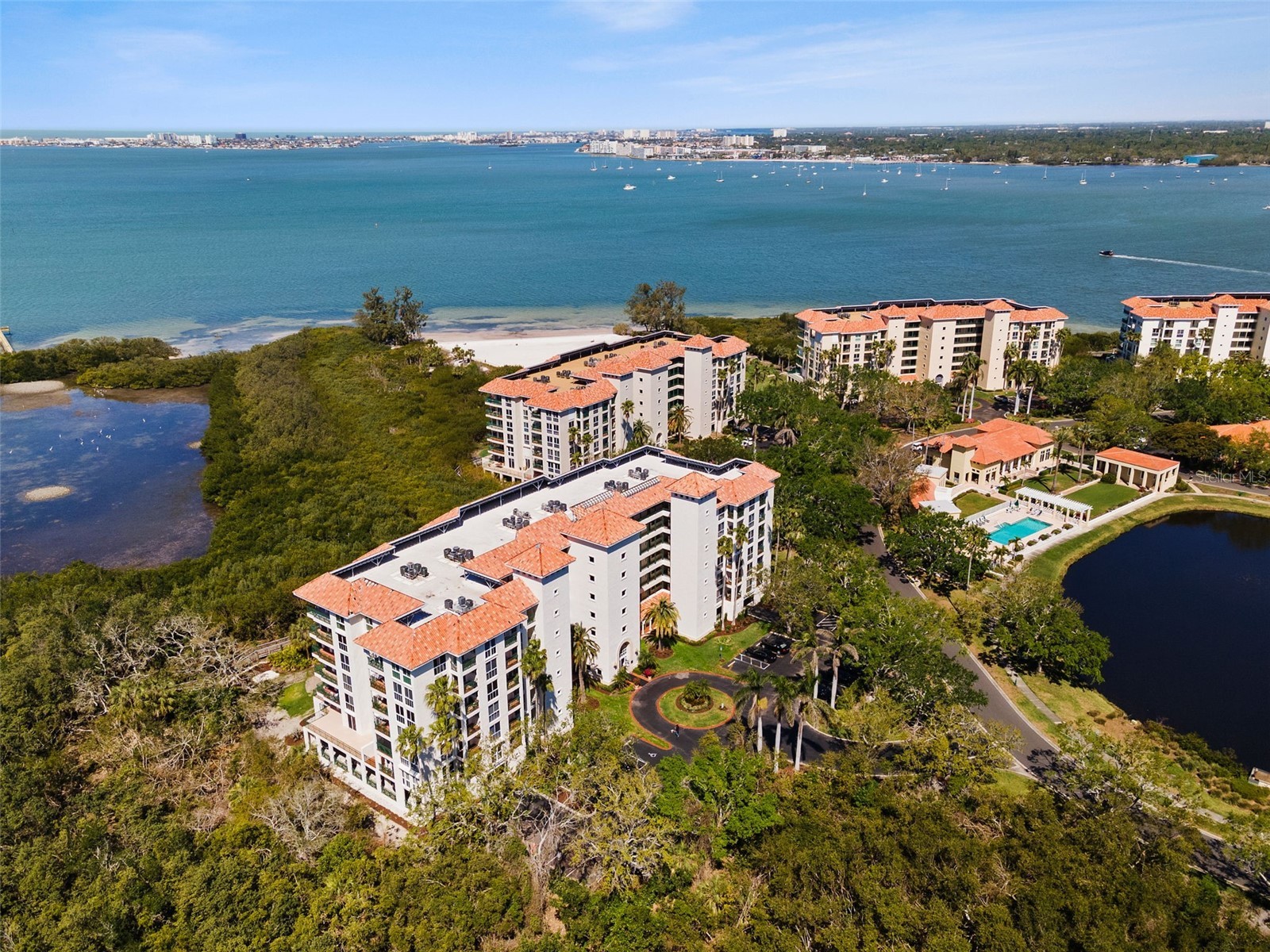 4750 Dolphin Cay Lane S #209 Saint Petersburg FL 33711 TB8436412 image2