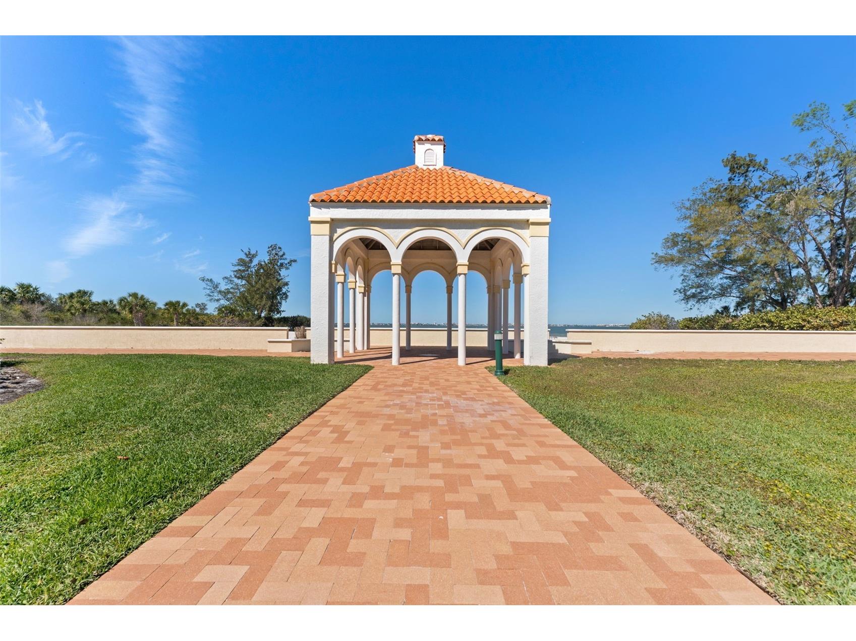 4750 Dolphin Cay Lane S #209 Saint Petersburg FL 33711 TB8436412 image28