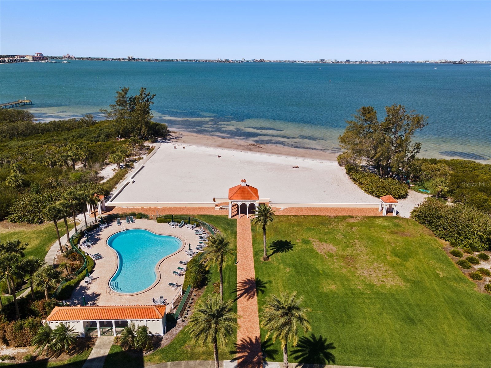 4750 Dolphin Cay Lane S #209 Saint Petersburg FL 33711 TB8436412 image29