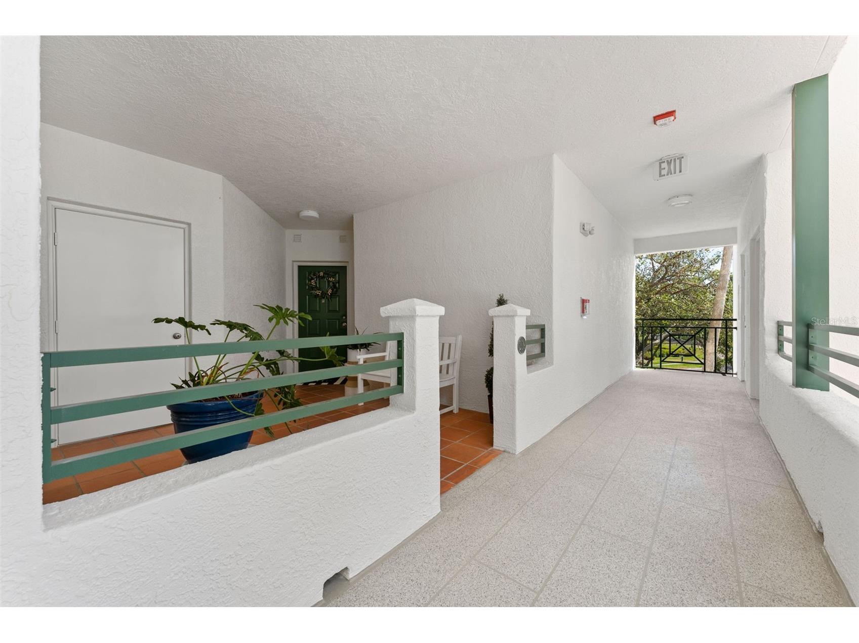 4750 Dolphin Cay Lane S #209 Saint Petersburg FL 33711 TB8436412 image3