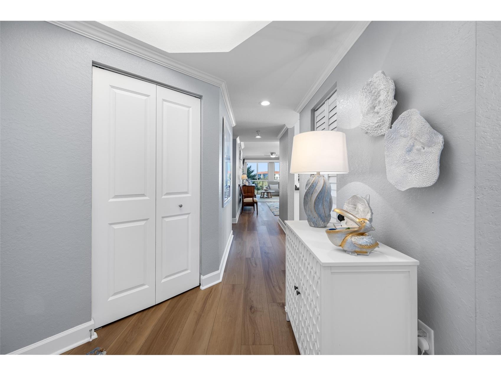 4750 Dolphin Cay Lane S #509 Saint Petersburg FL 33711 TB8479861 image15